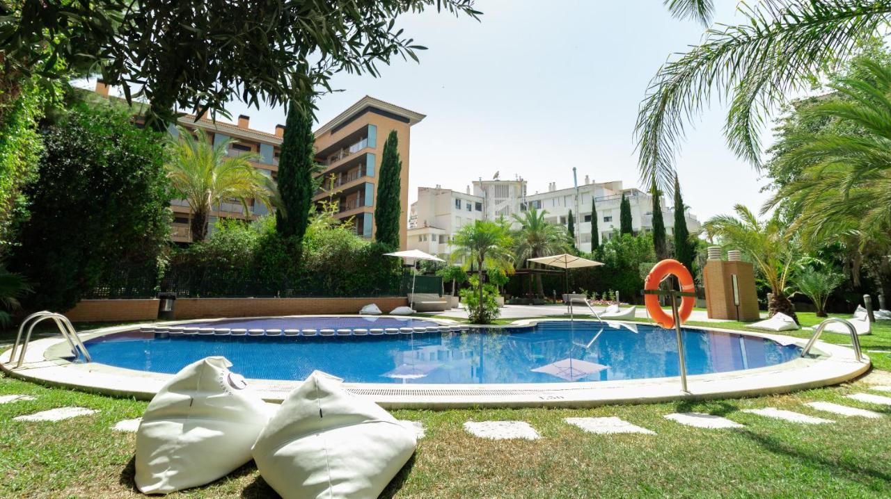 Gastrogroup Holiday Apts アルビール エクステリア 写真